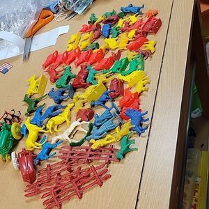 Vintage plastic farm animal 60+